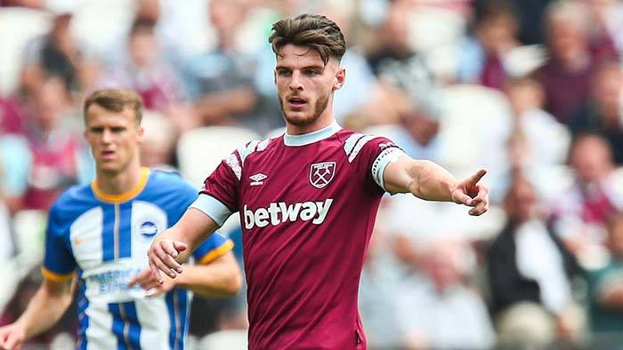 2025年12月2日，湖人 vs 太阳，湖人背靠背迎战太阳，双方实力悬殊，湖人状态火热，太阳面临两连败困境。