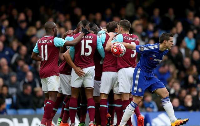 湖人生涯最强一战！斯玛特狂轰8记三分砍26分创赛季新高